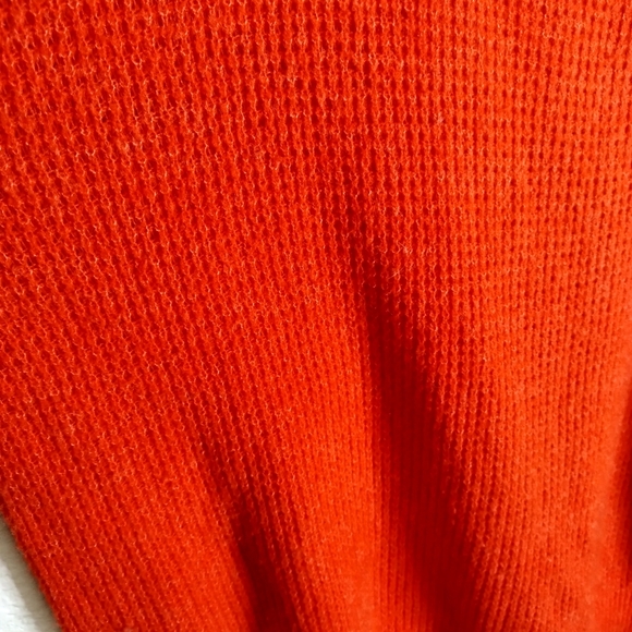 free people intimately oversized orange Deep V Neck sweater Sz S - Picture 3 of 5